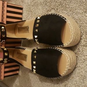New black platform espadrilles, size 10